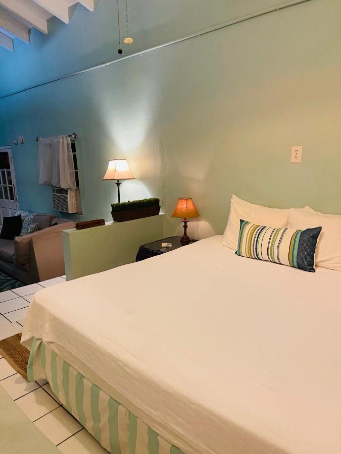 Crown Lotus Apartment Christiansted Exterior photo